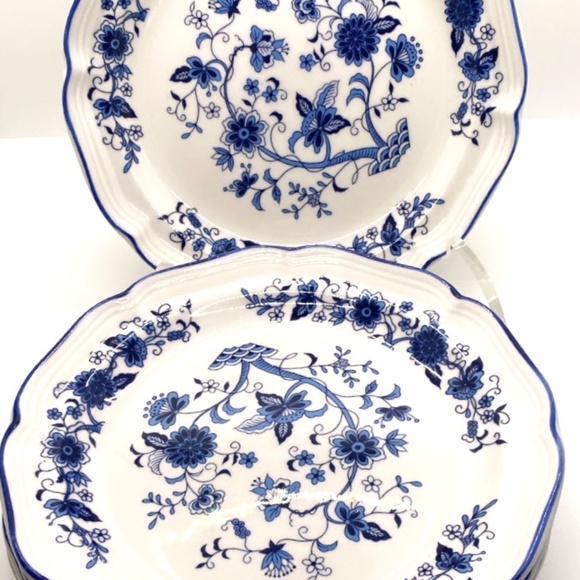 Blue and White 712" Plate Made in Korea - Picture 4 of 5